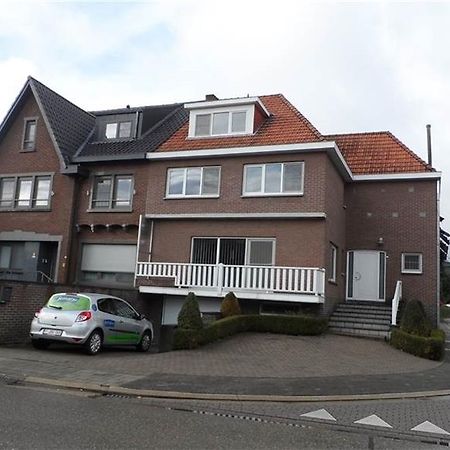 Vakantiewoningen De Jud Maasmechelen Buitenkant foto
